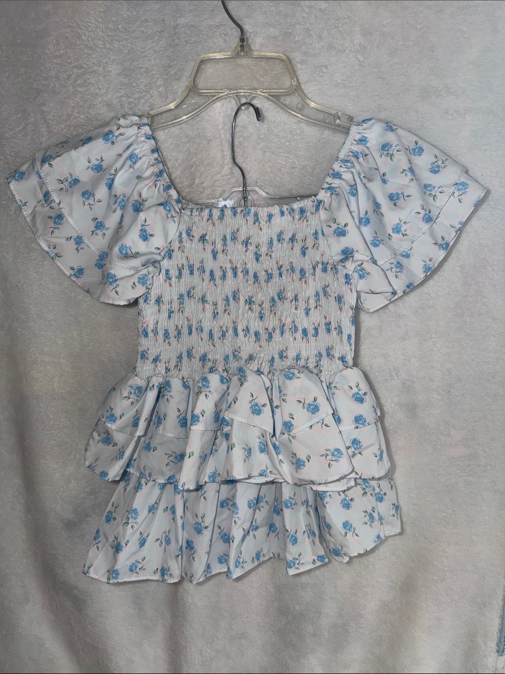 Little Girls White & Blue Floral Smocked Ruffle Blouse and skirt set size 7
